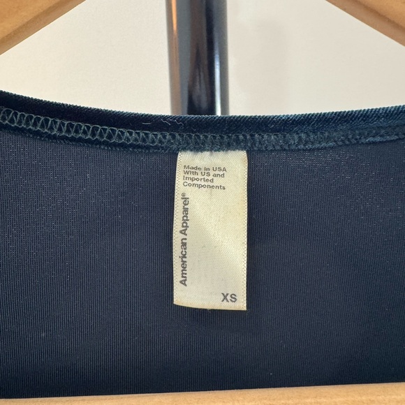 American Apparel green velvet long sleeve wrap top - Picture 4 of 6